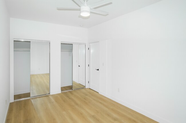 Foto del edificio - The Stewart Houses