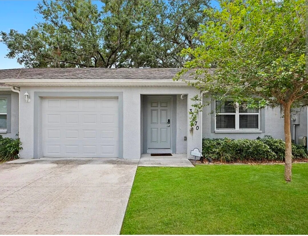 Photo - 37770 Kelly B Ct (Zephyrhills, FL)