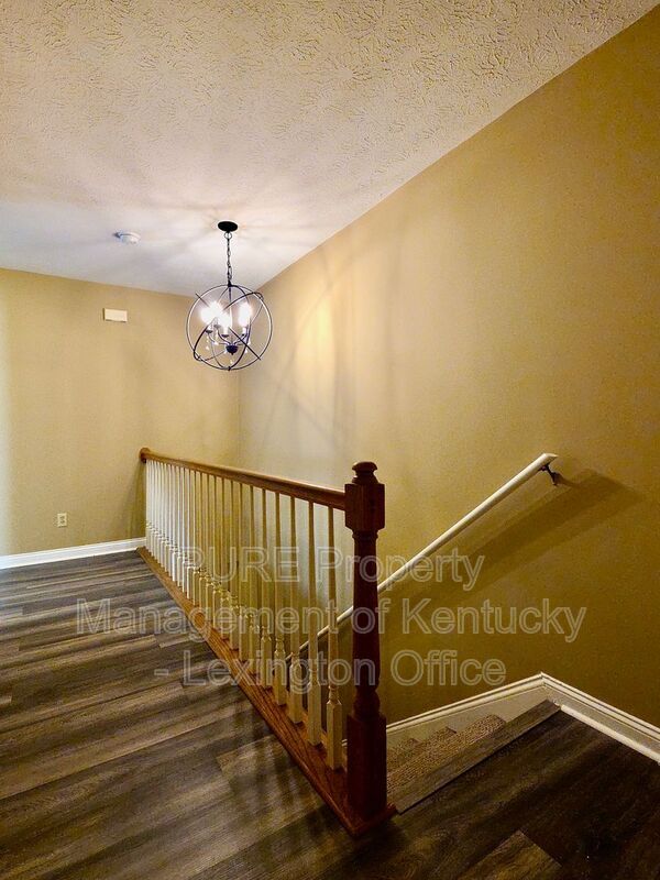 Foto del edificio - 1322 Lancaster Rd