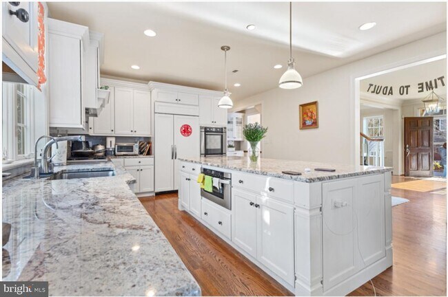 Foto del edificio - 100 Braebank Ln