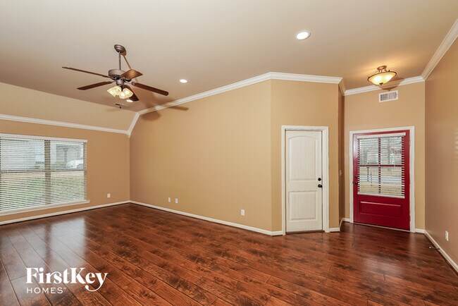 Building Photo - 503 Village Springs Ln