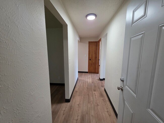 Foto del edificio - 2096 Imperial Ln