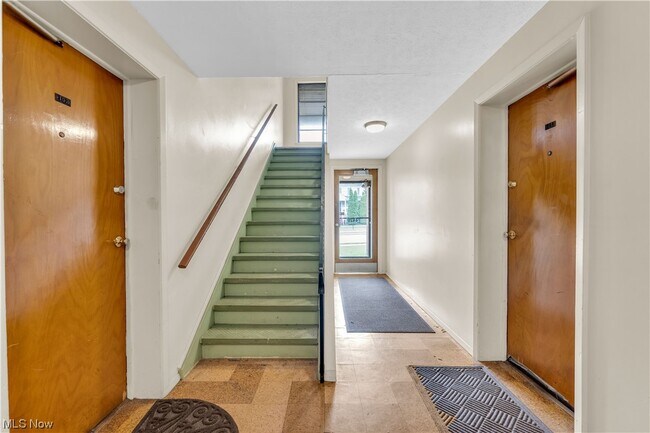 Foto del edificio - 4428 Turney Rd