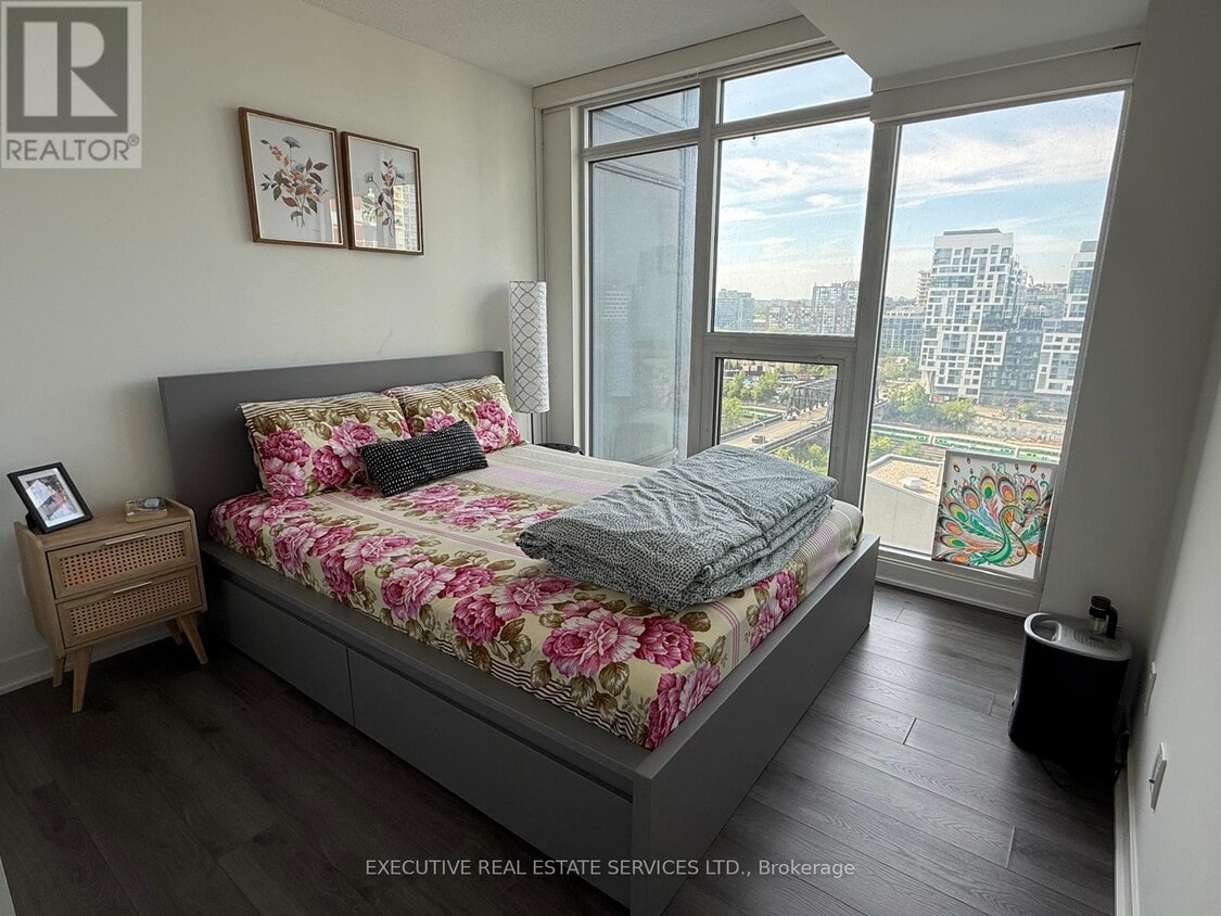 Photo principale - 70-1870 Queens Wharf Rd