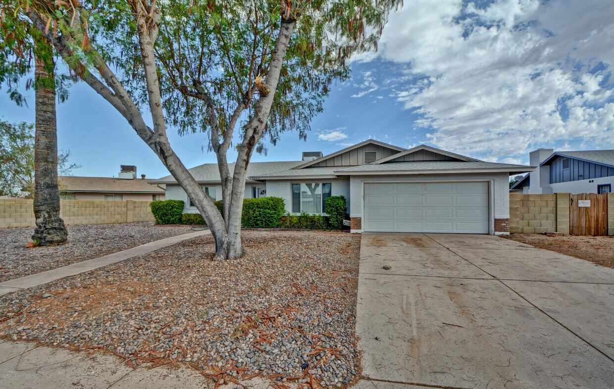 Foto principal - 3344 W Yucca St