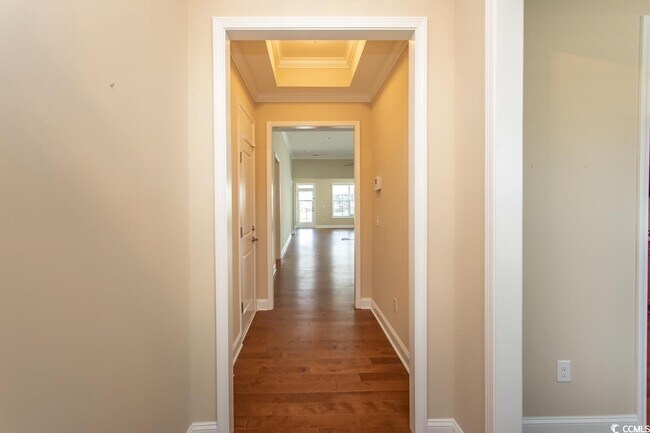 Foto del edificio - 1748 Suncrest Dr