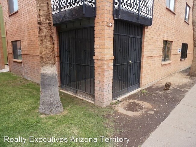 Building Photo - 1 br, 1 bath House - 1524 S Columbus Blvd ...