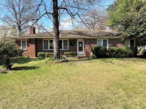 Building Photo - 849 Prosperity Dr