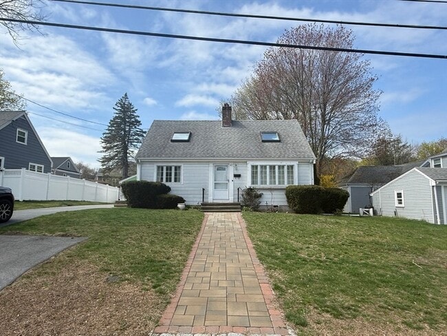 Photo - 43 Hillcroft Rd House