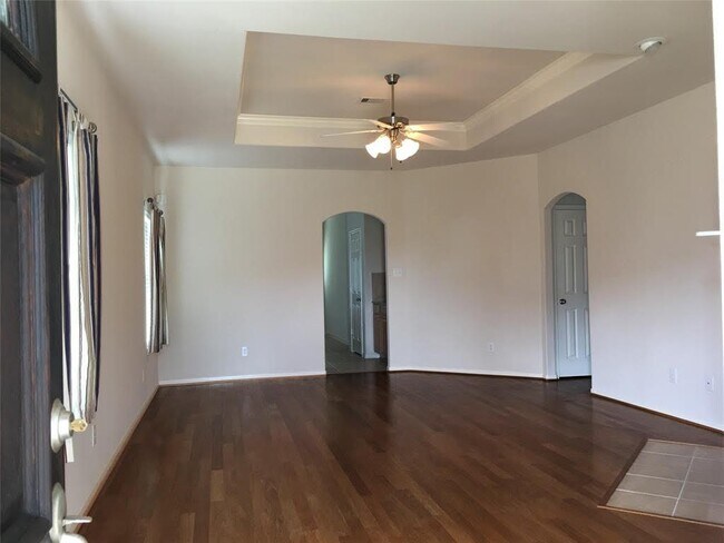 Foto del edificio - 24218 Cornell Park Ln