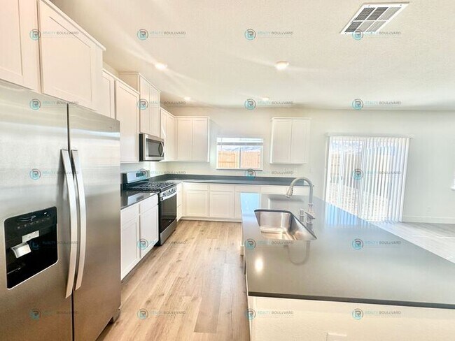 Building Photo - 1/2 Month Free! Brand New Home! 5 Bedroom ...