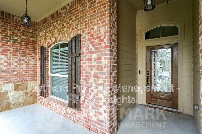 Foto del edificio - 5610 Fenton Ln