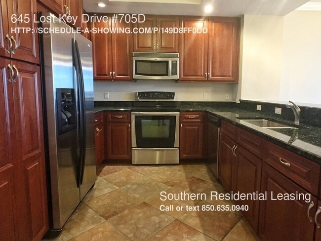Foto del edificio - 645 Lost Key Dr