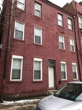 Building Photo - 90 S 22nd St