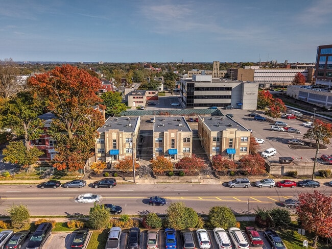 Building Photo - 2920-2928 Burnet Avenue
