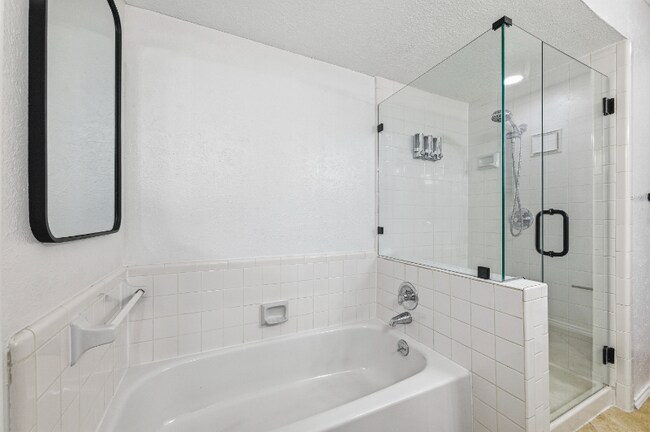 Foto del edificio - 15221 Berry Trail