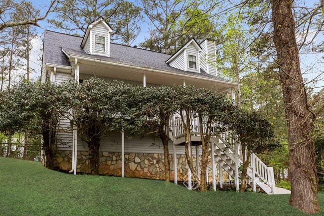 Building Photo - 3155 Skyler Ct