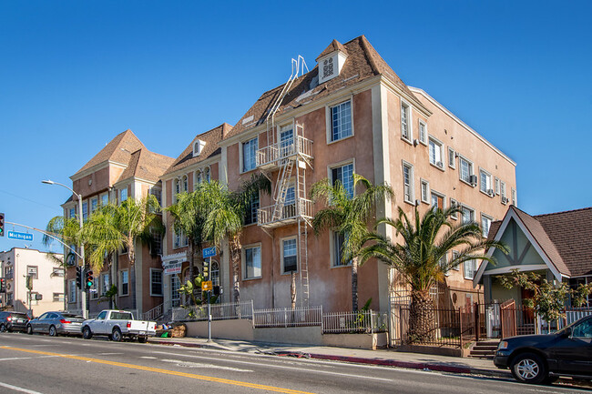 Building Photo - Soto Rose Apartments