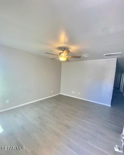Building Photo - 8570 Comet St