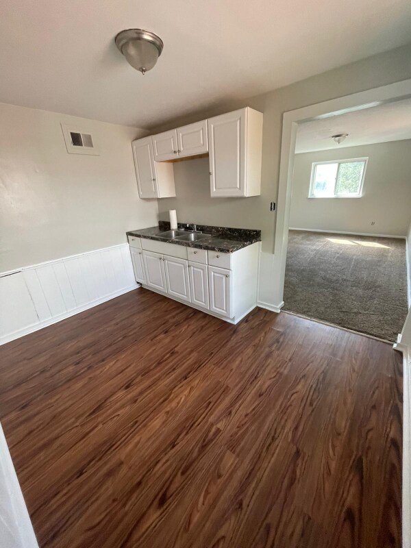 Foto del edificio - 285 E 200th St