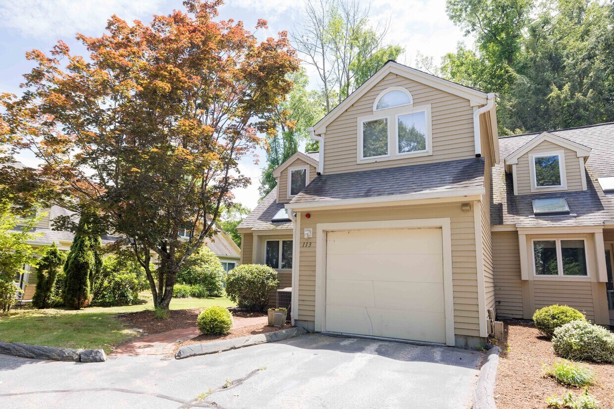 Foto principal - 113 Courtyard Ln