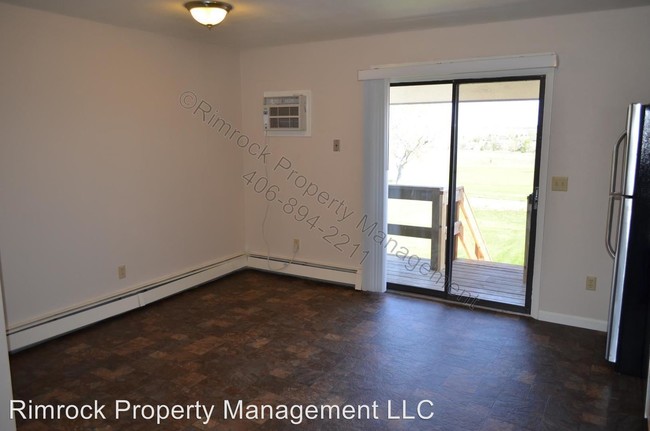 Foto del edificio - 2031 Clubhouse Way