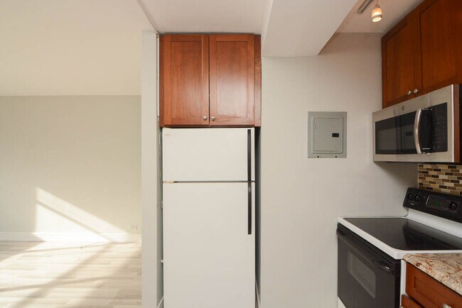 Foto del edificio - 445 W Wellington Ave