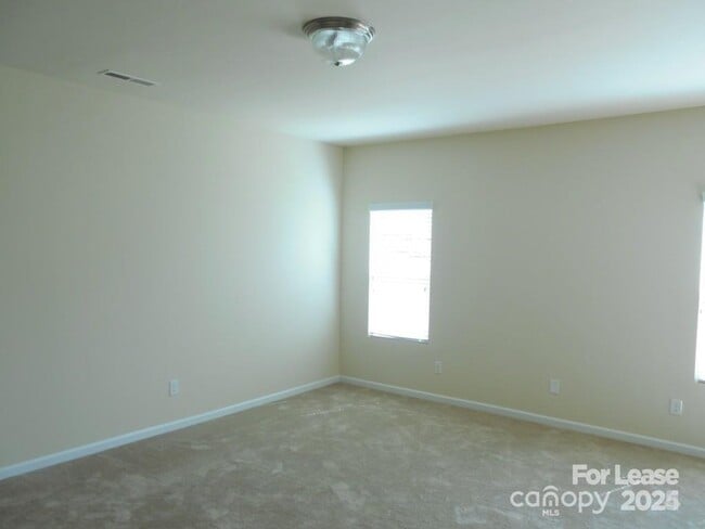Building Photo - 14256 Waterfowl Ln