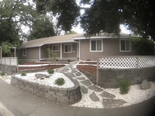Primary Photo - 906 Sycamore Ln