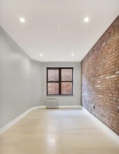 Building Photo - 195 Stanton St