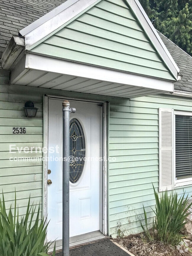 Building Photo - 2536 SE 92nd Ave