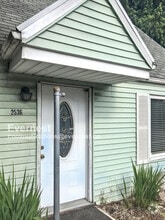 Building Photo - 2536 SE 92nd Ave