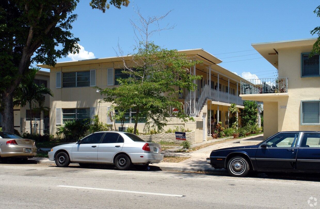 1225 Normandy Dr, Miami Beach, FL 33141 Apartments in Miami Beach, FL