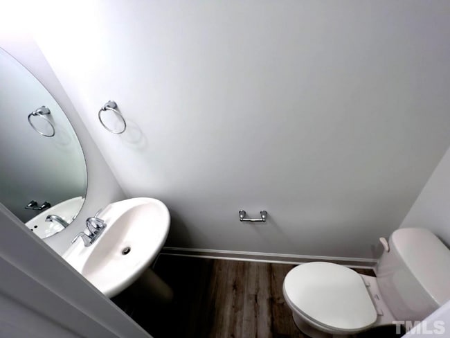 Building Photo - 135 Orvis Dr