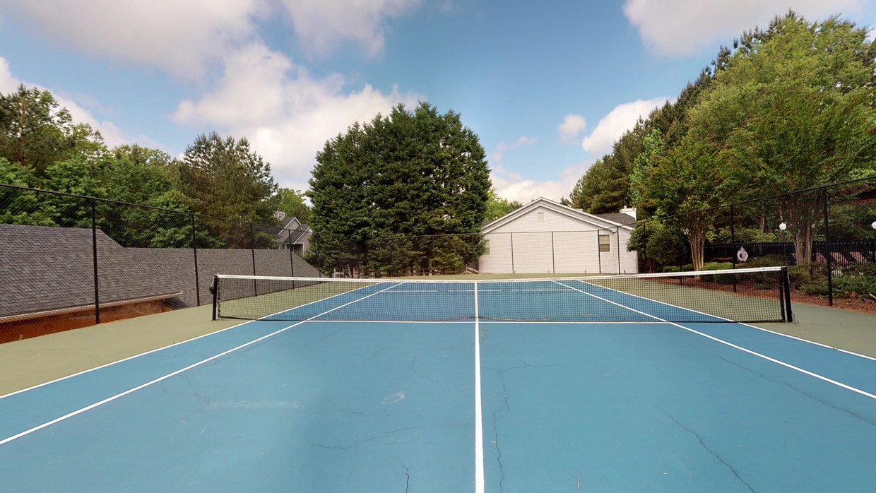Photo - Crowne Oaks Apartments