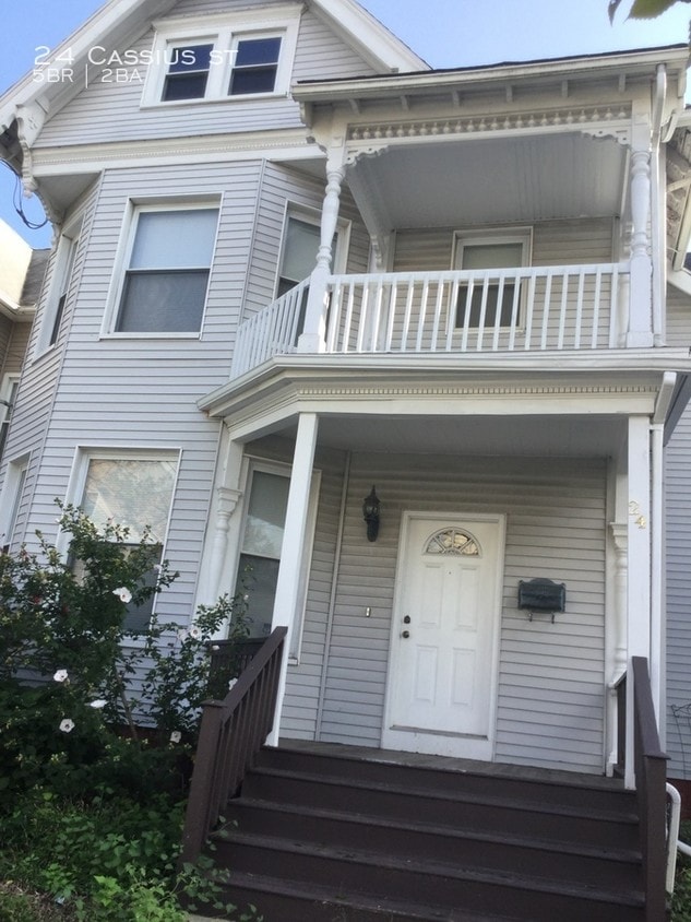Primary Photo - 24 Cassius St