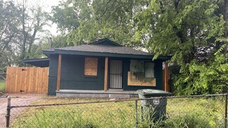 Building Photo - 2392 Zanone Ave