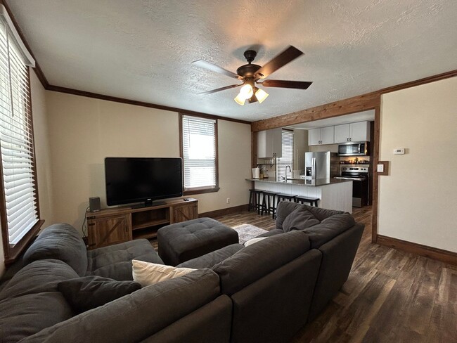 Foto del edificio - 3 Bedroom 2 Bathroom Home in Levan