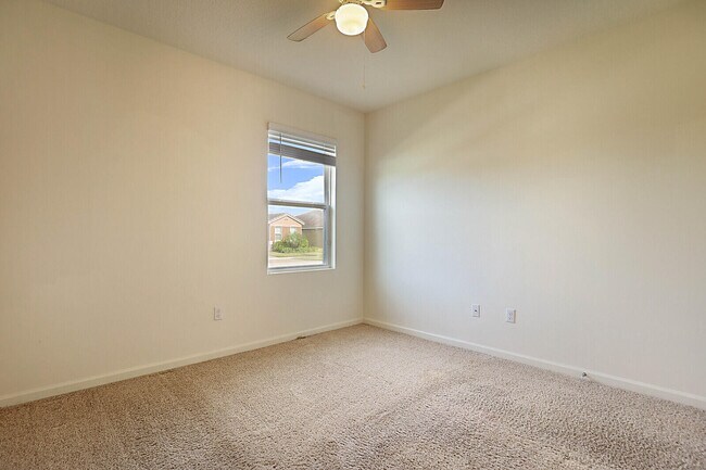 Foto del edificio - 10475 SW Toren Wy