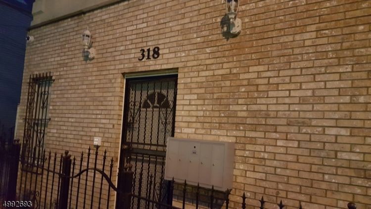 Primary Photo - 318 16th Ave