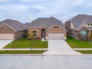 Building Photo - 7633 Spring Dr