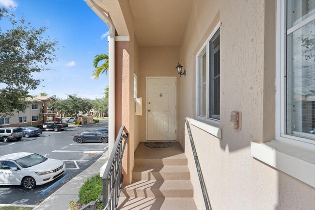 Foto del edificio - 3504 Briar Bay Blvd