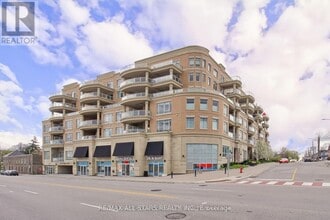 Building Photo - 15277 Yonge St