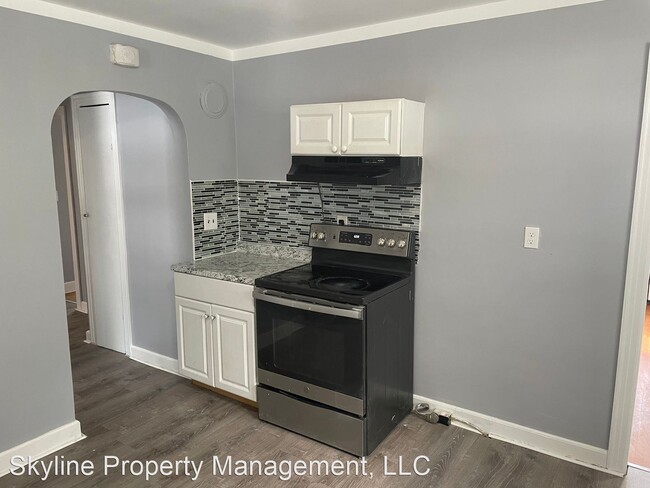 Foto del edificio - 3 br, 1 bath House - 360 Wilson Street