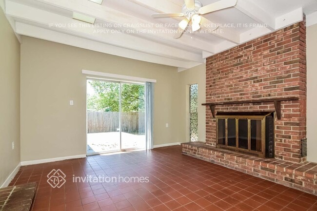 Foto del edificio - 4606 E Linebaugh Ave.