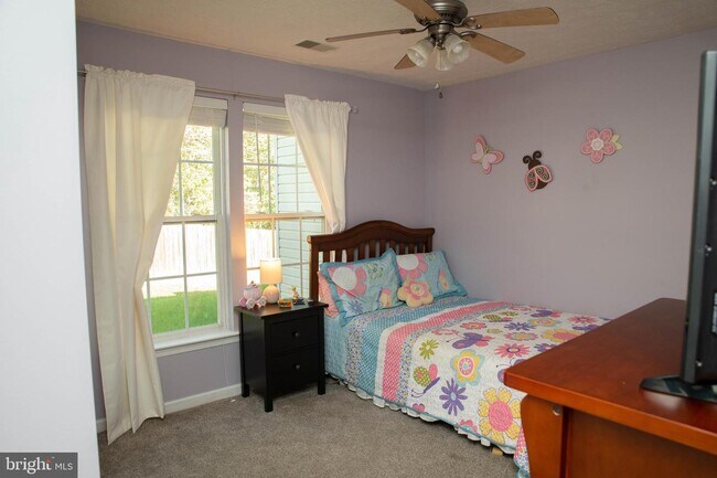 Building Photo - 5033 Marchwood Ct