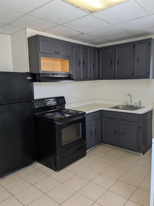 Foto del edificio - 2 bedroom 1 bath