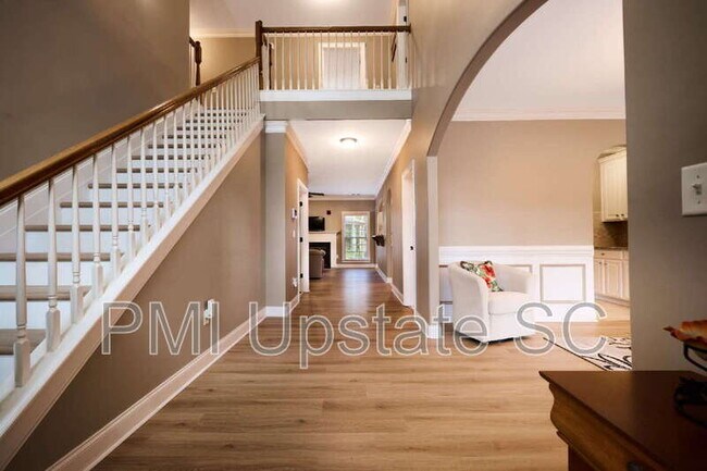 Foto del edificio - 120 Haddington Ln