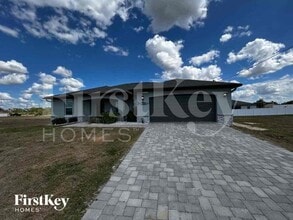 Building Photo - 3237 NW 41st Pl