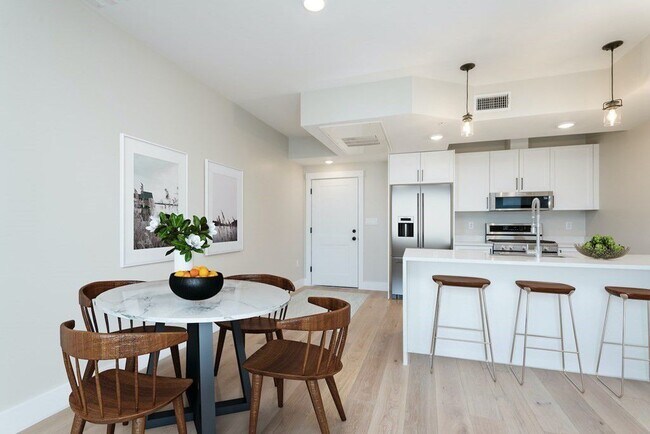 Foto del edificio - 305 Webster Ave